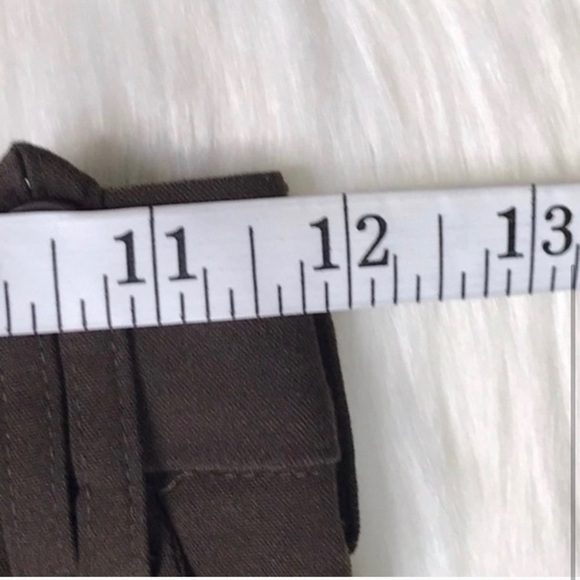 NWOT Amy Byer brown stretch bermuda shorts size 8 - Picture 3 of 5